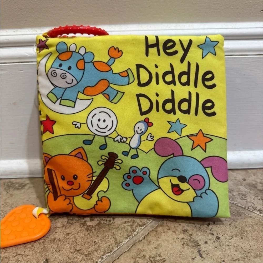 NWOT Colorful Hey Diddle Diddle Soft Toy Book with Teether